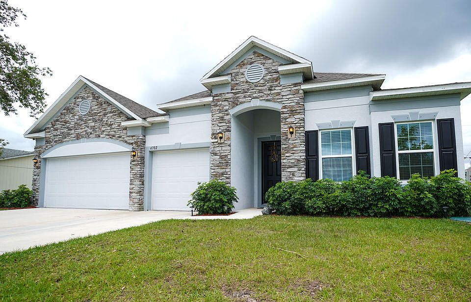 1st image of 4702 SW Yacolt Dr