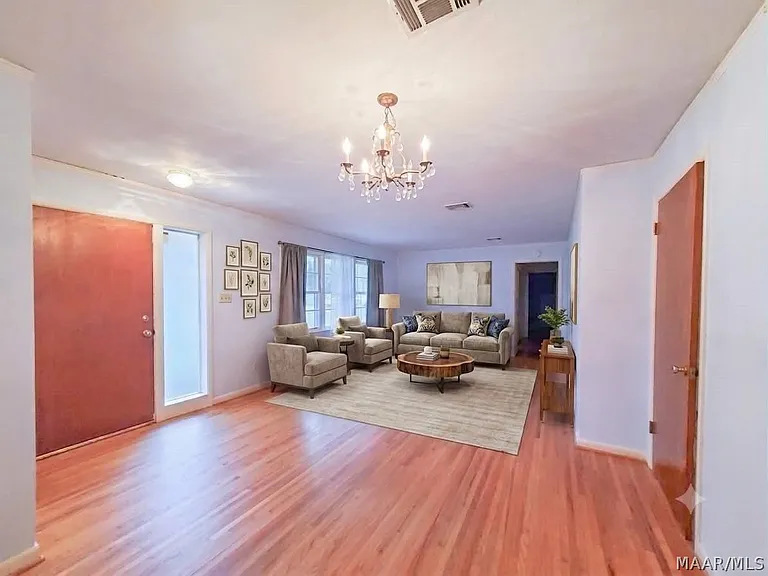 179 Rosemary Dr — Photo 6
