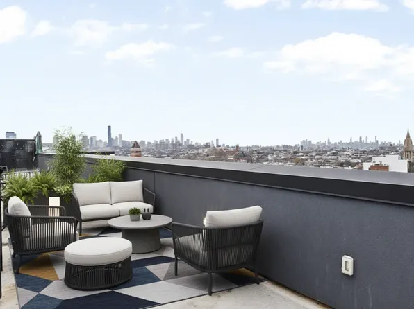 1549 Fulton Street image 8 of 9