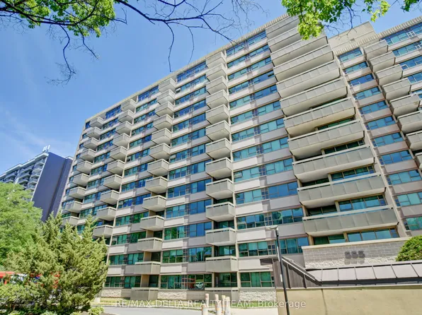555 Brittany Dr #1001, Ottawa, ON K1K 4C5