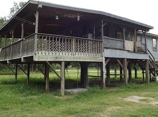 53 Wood Rd, Trinity, TX 75862