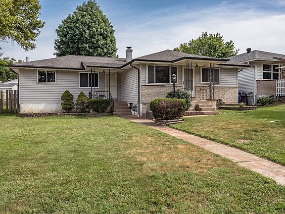 2nd image of 758 Dallas Dr