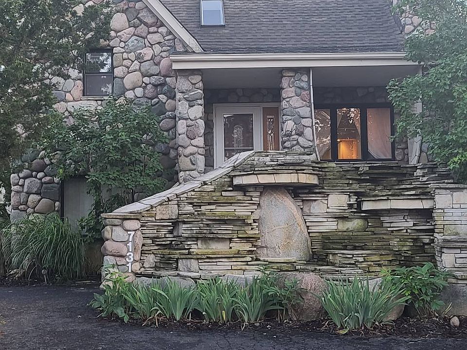 1st image of 7131 Colony Dr