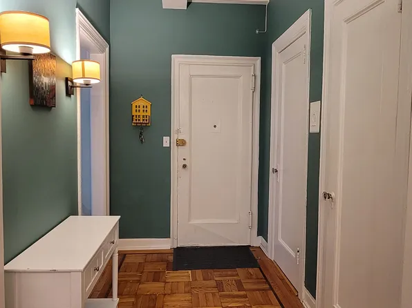535 West 110th Street 4A image 6 of 7