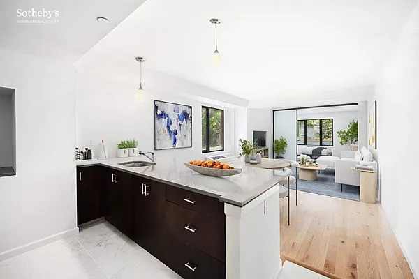 Rented by Sotheby's International Realty | media 8