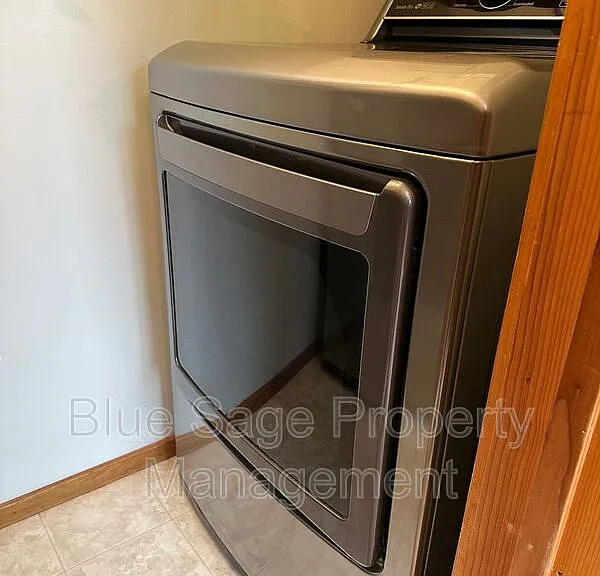 262 Lotzgesell Rd — Photo 11