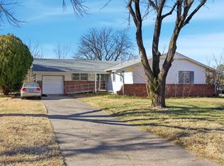 4915 N Hillcrest St, Wichita, KS 67220