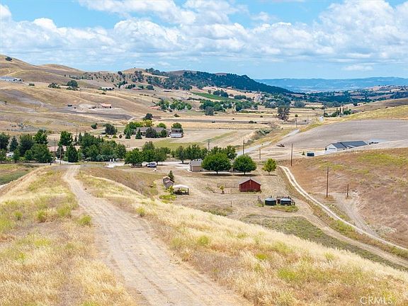 5th image of 76846 Ranchita Canyon Rd