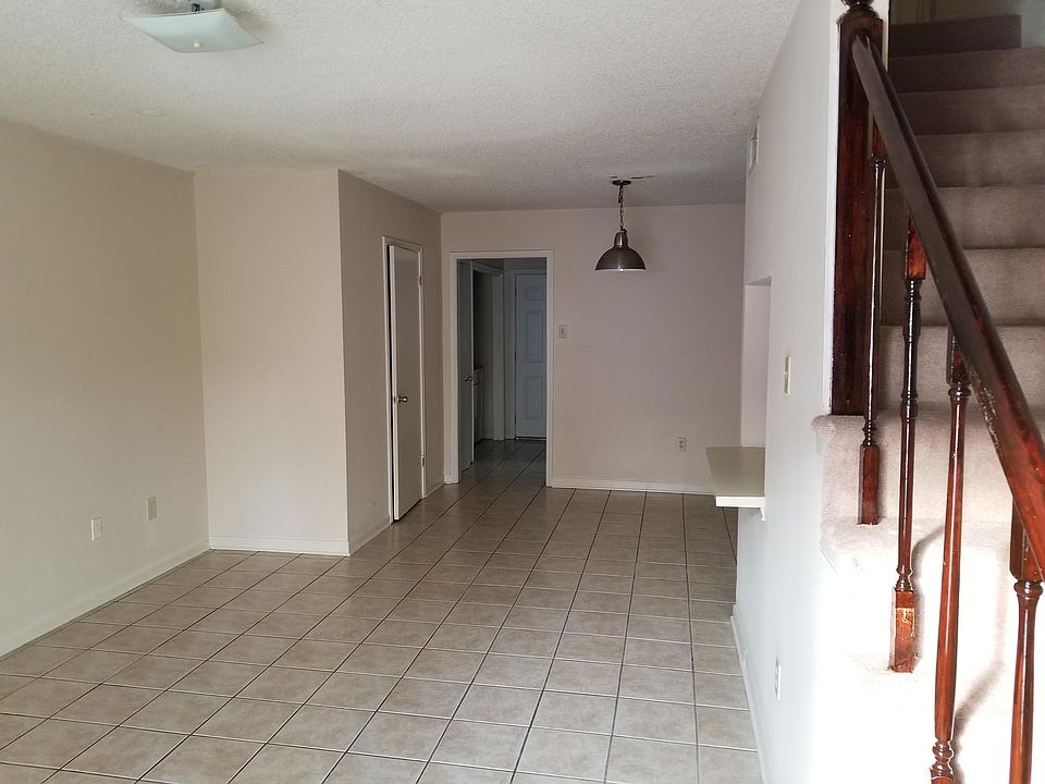 1ST floor living area