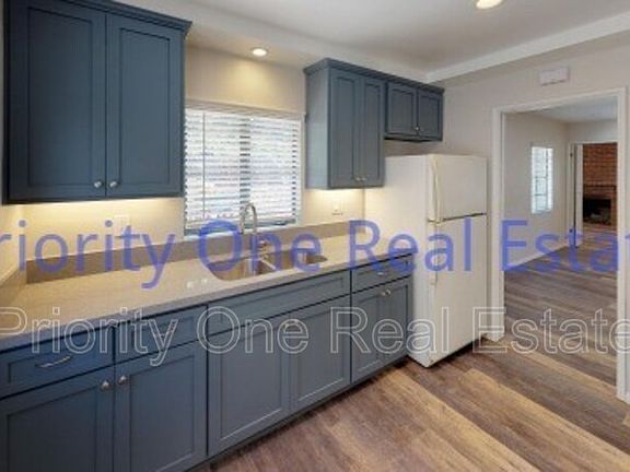 2nd image of 3645 Reynard Way