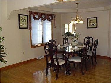 5th image of 2417 Bonnie Dell Dr
