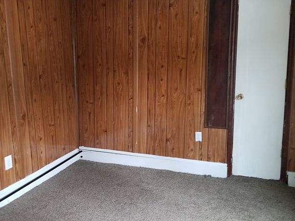 4th image of 508 Clark St #2