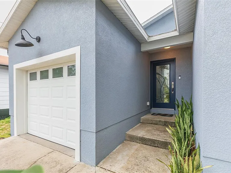 7308 S Juanita St — Photo 2