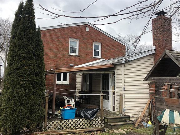 3rd image of 2754 Monroe Ave