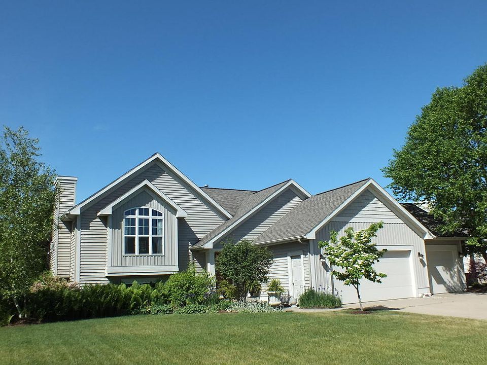 1st image of 10612 Greystone Dr