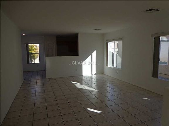 2nd image of 5868 Rainbow Bridge Dr