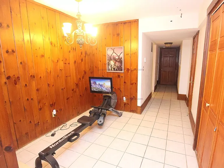9 Braemore Rd #1A — Photo 9