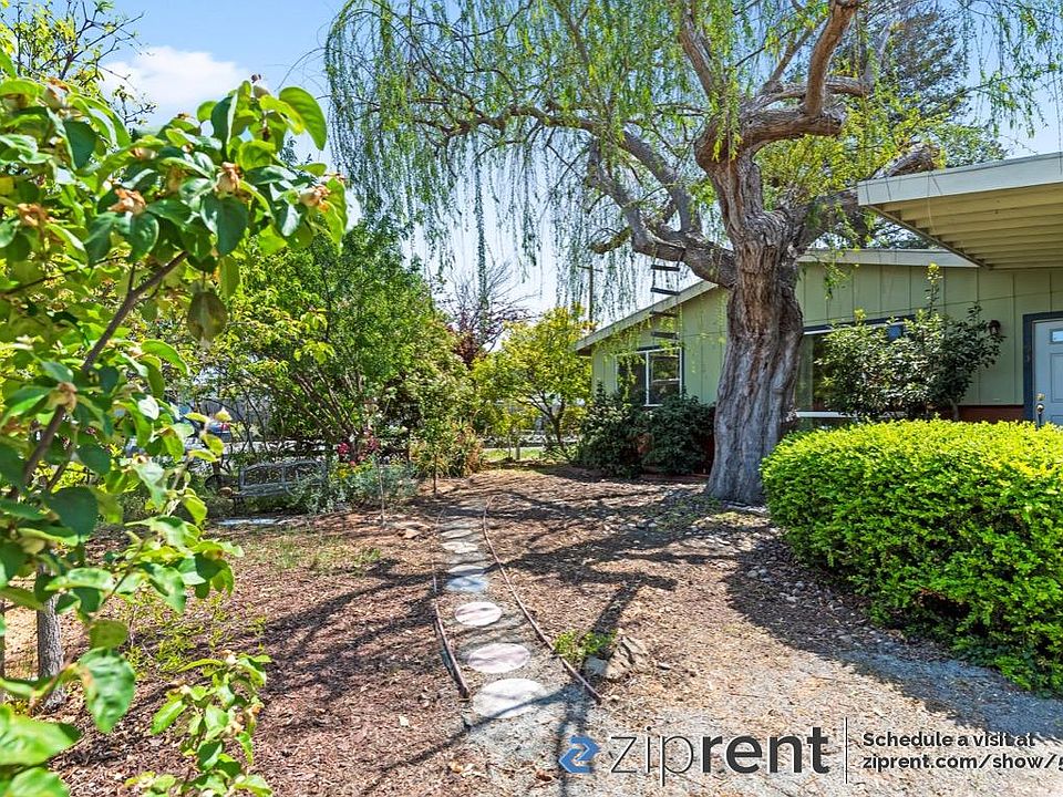 1st image of 932 Almaden Ave