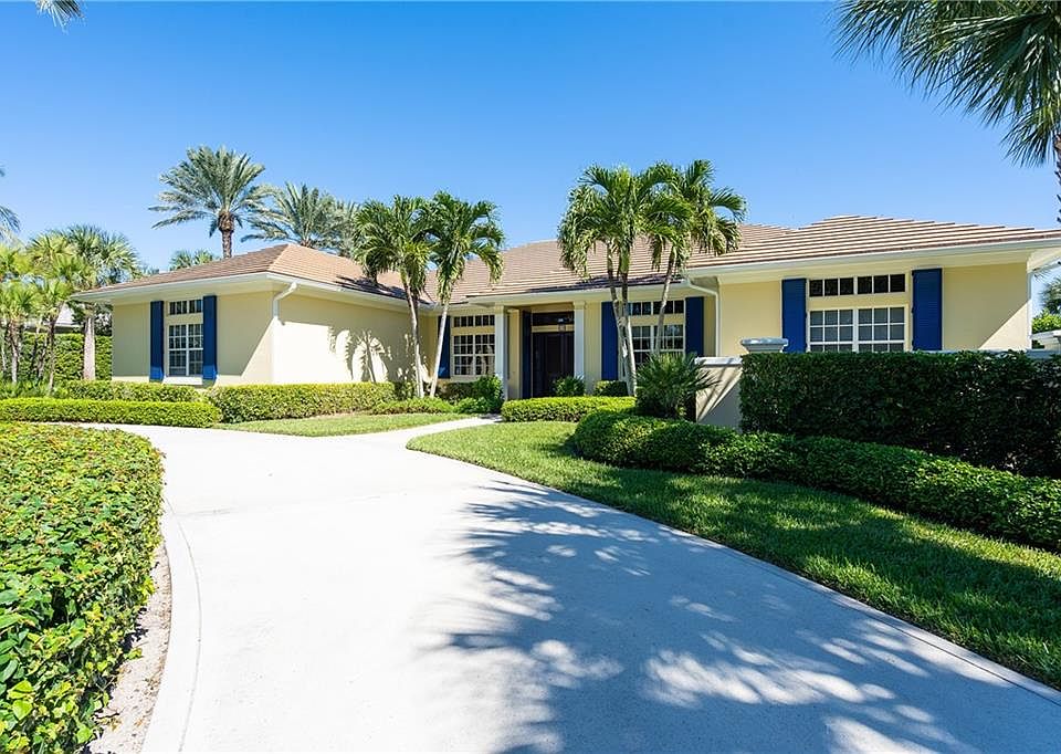 1st image of 548 White Pelican Cir