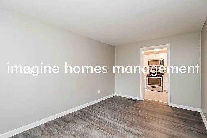 1177 Wilshire Ave — Photo 5