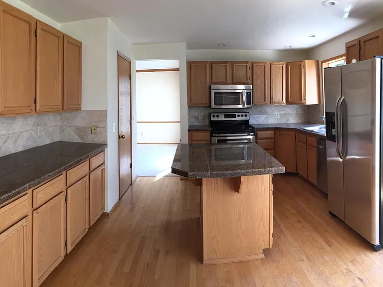 Spacious kitchen with large counter tops