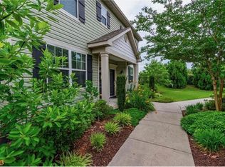 1752 Halesworth Ln, Virginia Beach, VA 23456