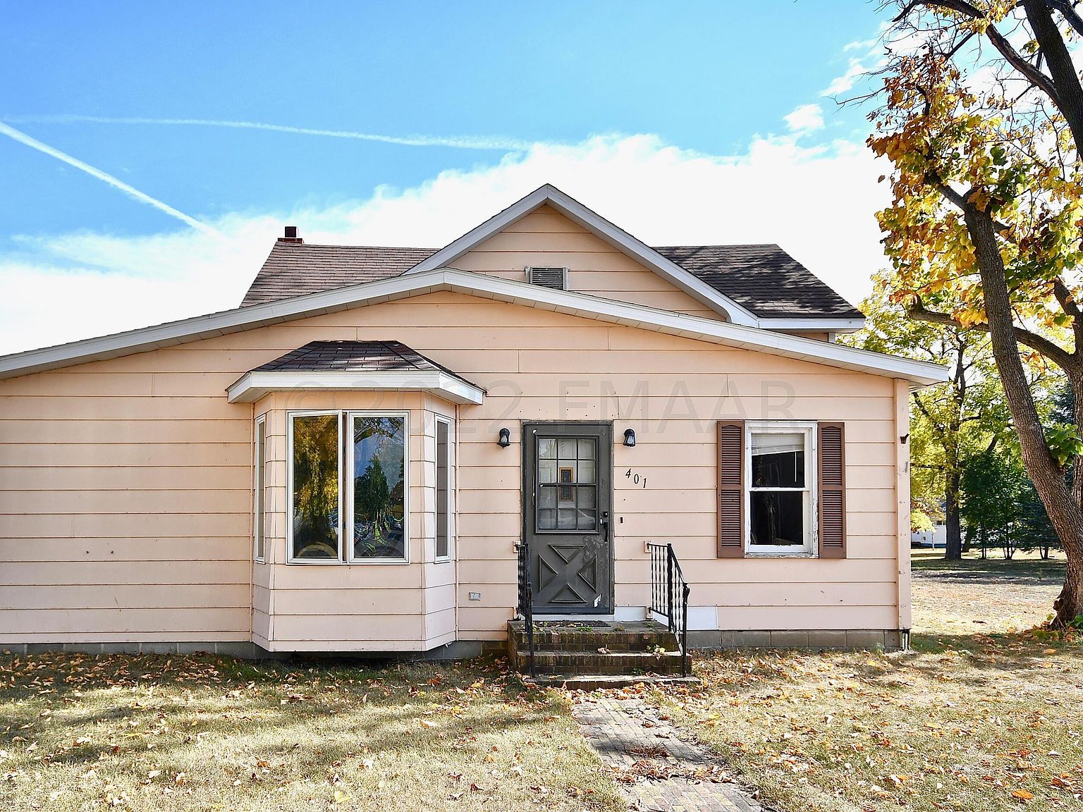 401 2nd Ave SE, Hankinson, ND 58041 Zillow