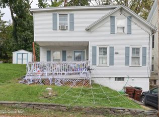 42 Westerlo St, Coeymans, NY 12045