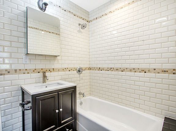 4th image of 496 E 4th St #3