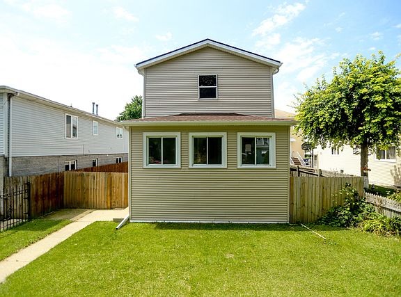 2nd image of 132 N 16th Ave