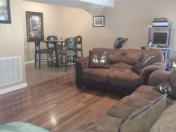 3rd image of 2311 Cheshire Dr
