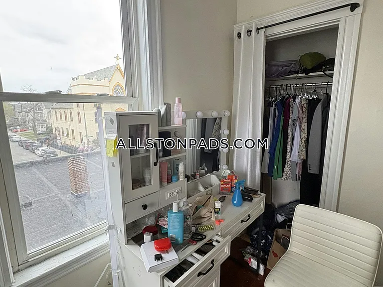 5 Harvard Ter #2 — Photo 39