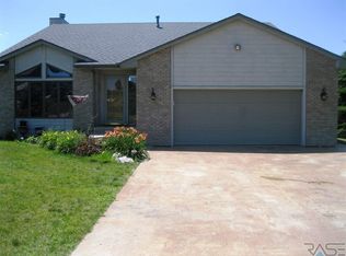 4231 Horizon Hts, Chester, SD 57016
