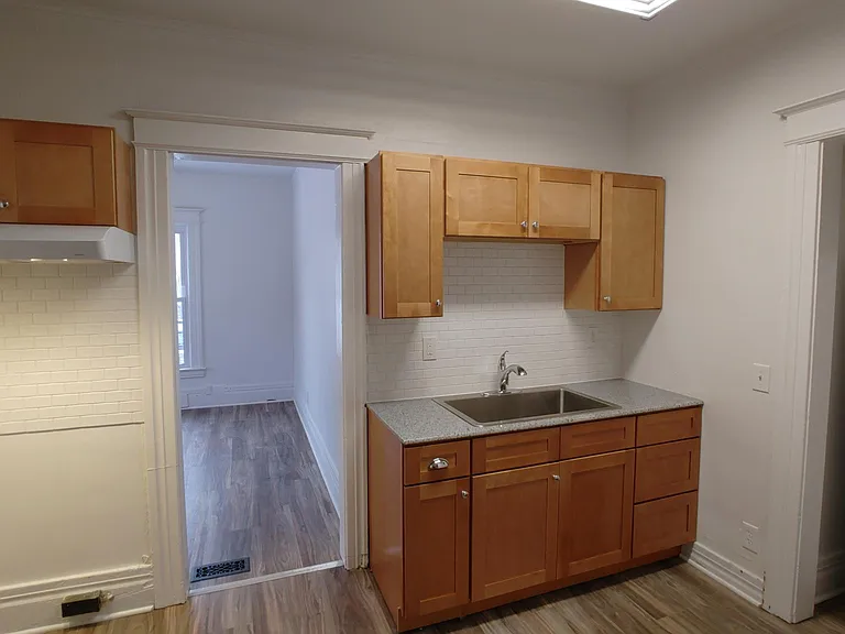 176 S Goodman St #4 — Photo 5