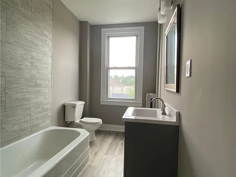 706 Northampton St #2 — Photo 10