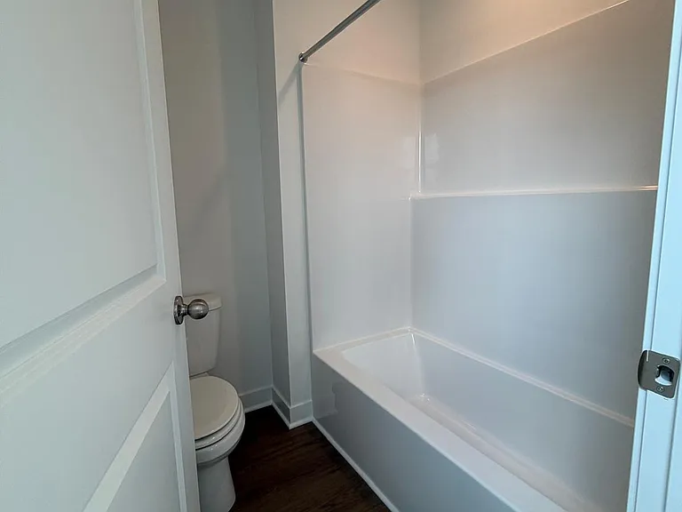 1559 Albatross St — Photo 16