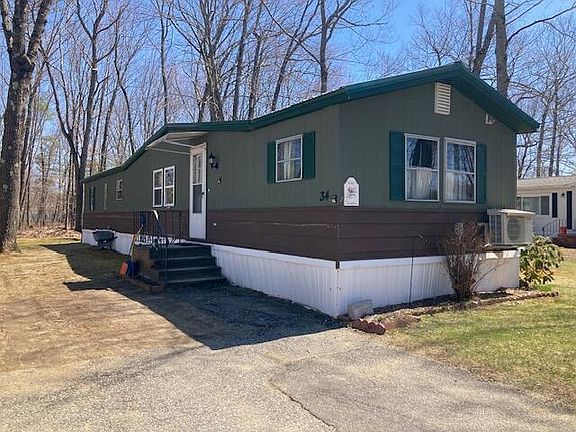 2nd image of 34 Oakwood Drive