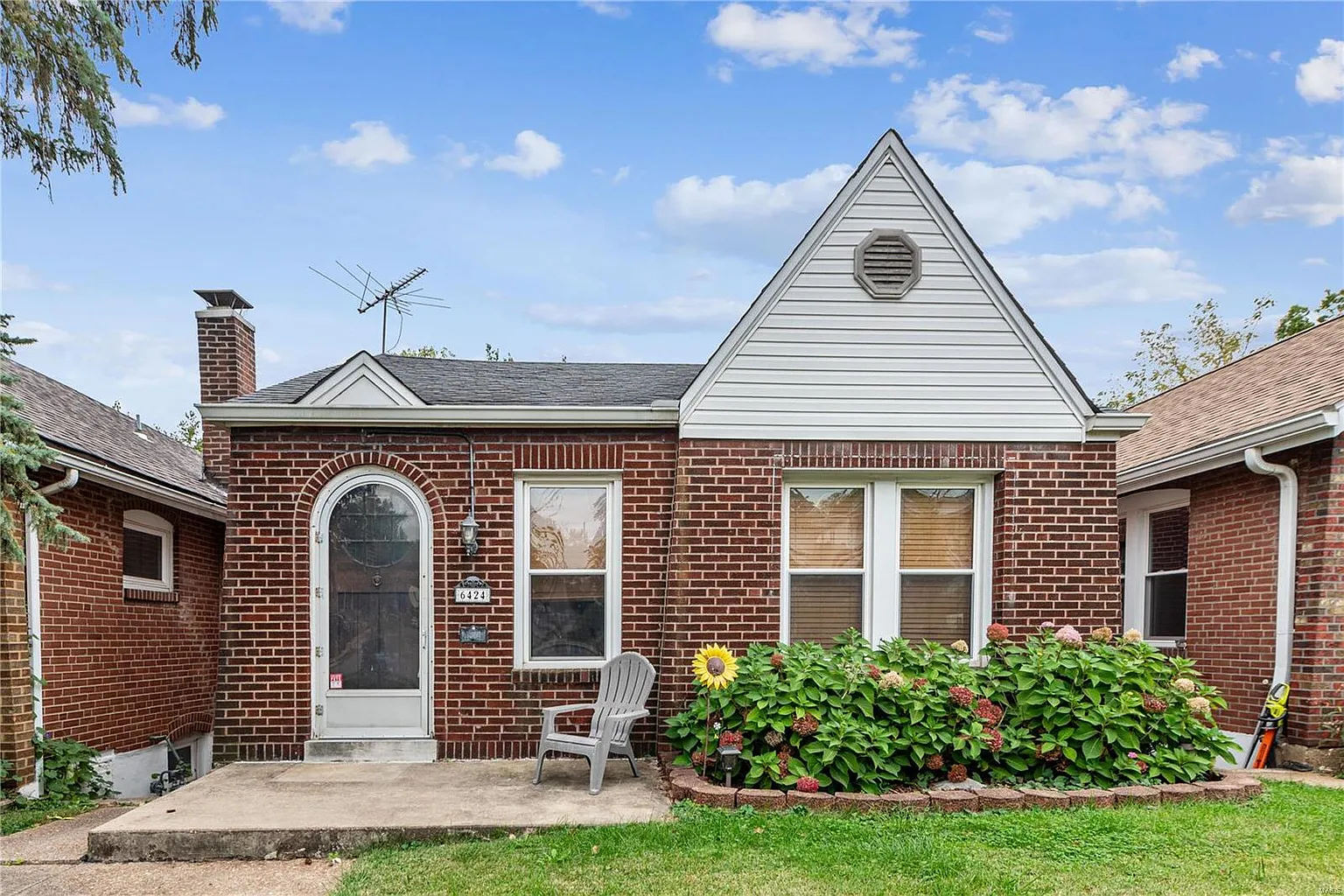 6424 Odell St photo 1