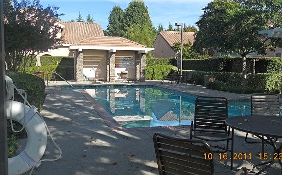 Pool and Clubhouse