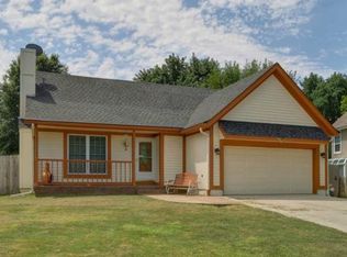 1215 E Green Gables St, Olathe, KS 66061