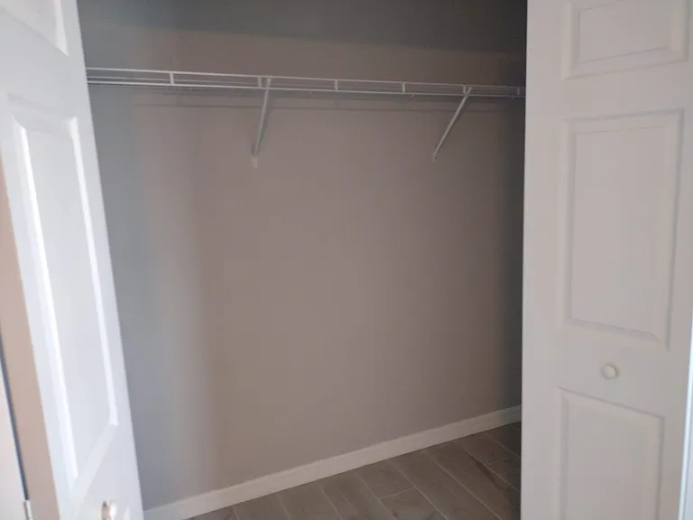 229 SW 47th Ter — Photo 15
