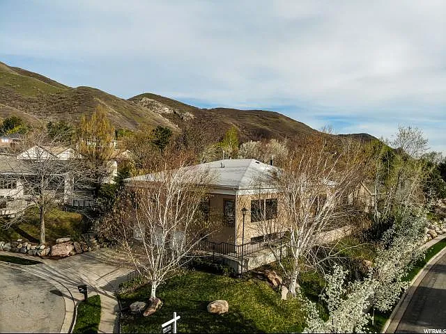 1407 S Chancellor Way — Photo 41