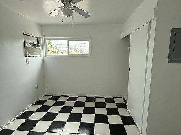 4th image of 6920 Fishburn Ave #B