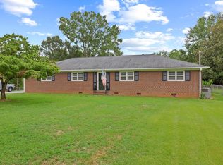 114 Woodbine Ter, Spartanburg, SC 29301