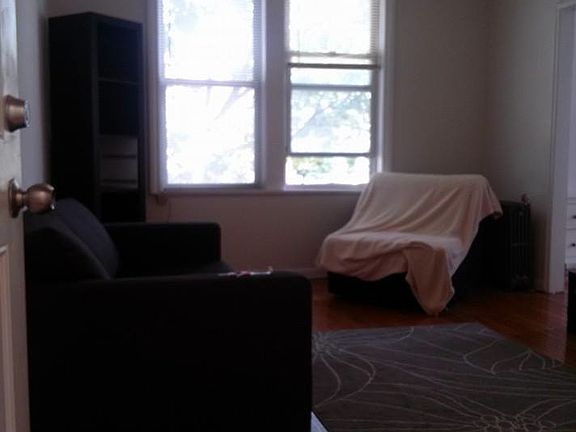 5th image of 4102 50th Ave APT 2RR