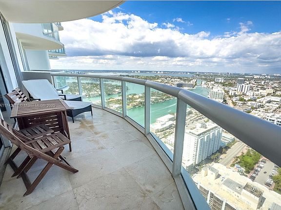 4th image of 6365 Collins Ave APT 4411