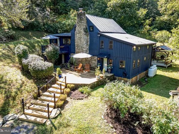 3225 Sage Rd, Markham, VA 22643