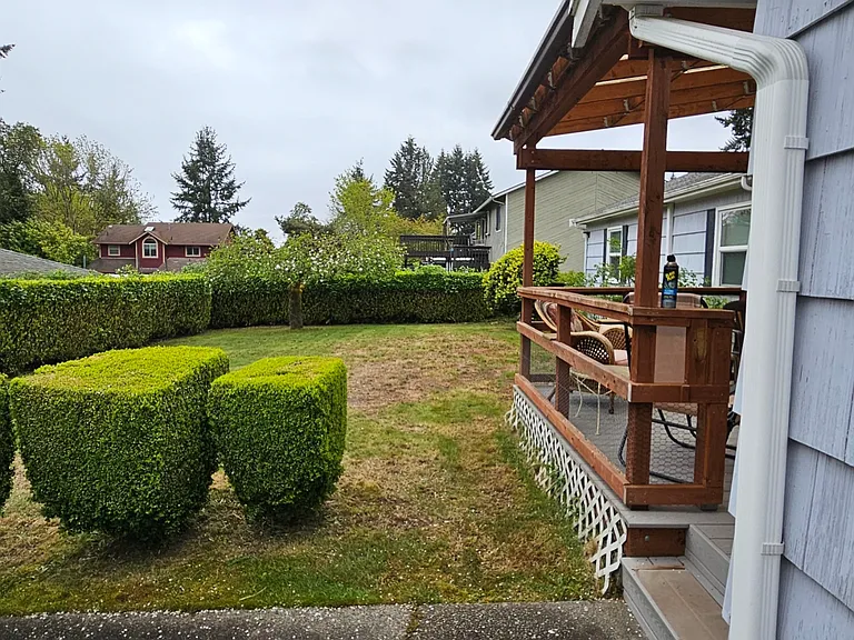 Yearley Dr NE — Photo 7