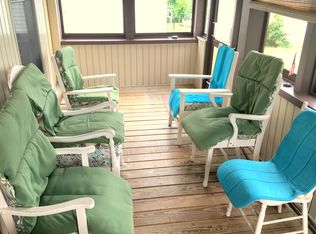 54 Gorton Ave, Old Lyme, CT 06371