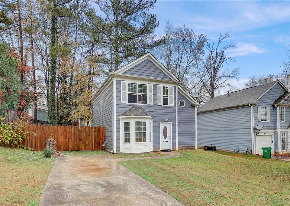 1st image of 751 Brittany Ct